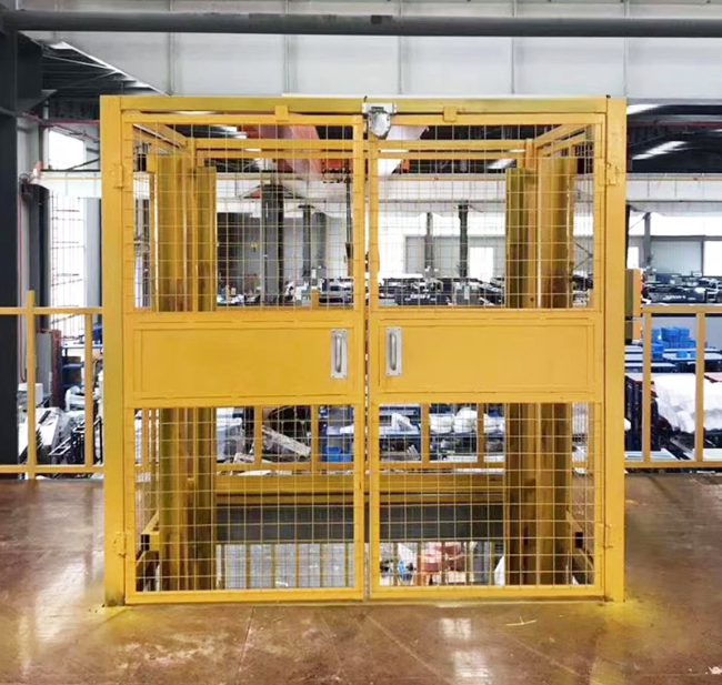 秀屿智能导轨式升降机亮相