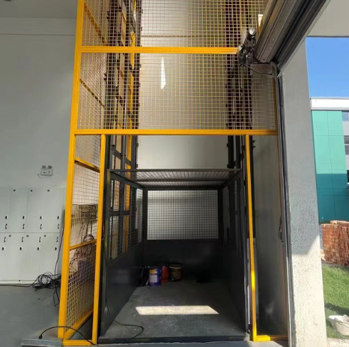 秀屿导轨式升降机助力物流园破解运输难题